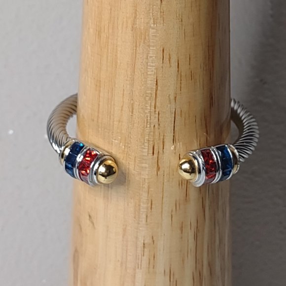 Blue, Red, And Silver Tone Bracelet - Picture 10 of 13